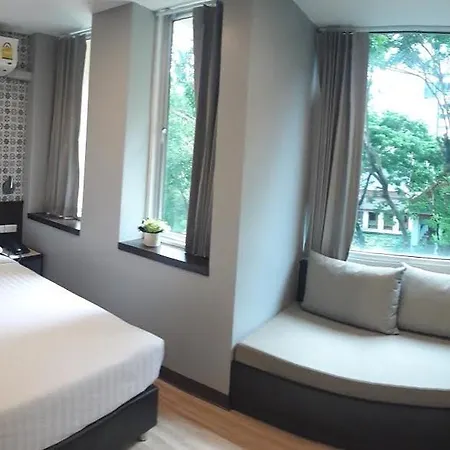 Ywca Hotel Bangkok Exterior photo